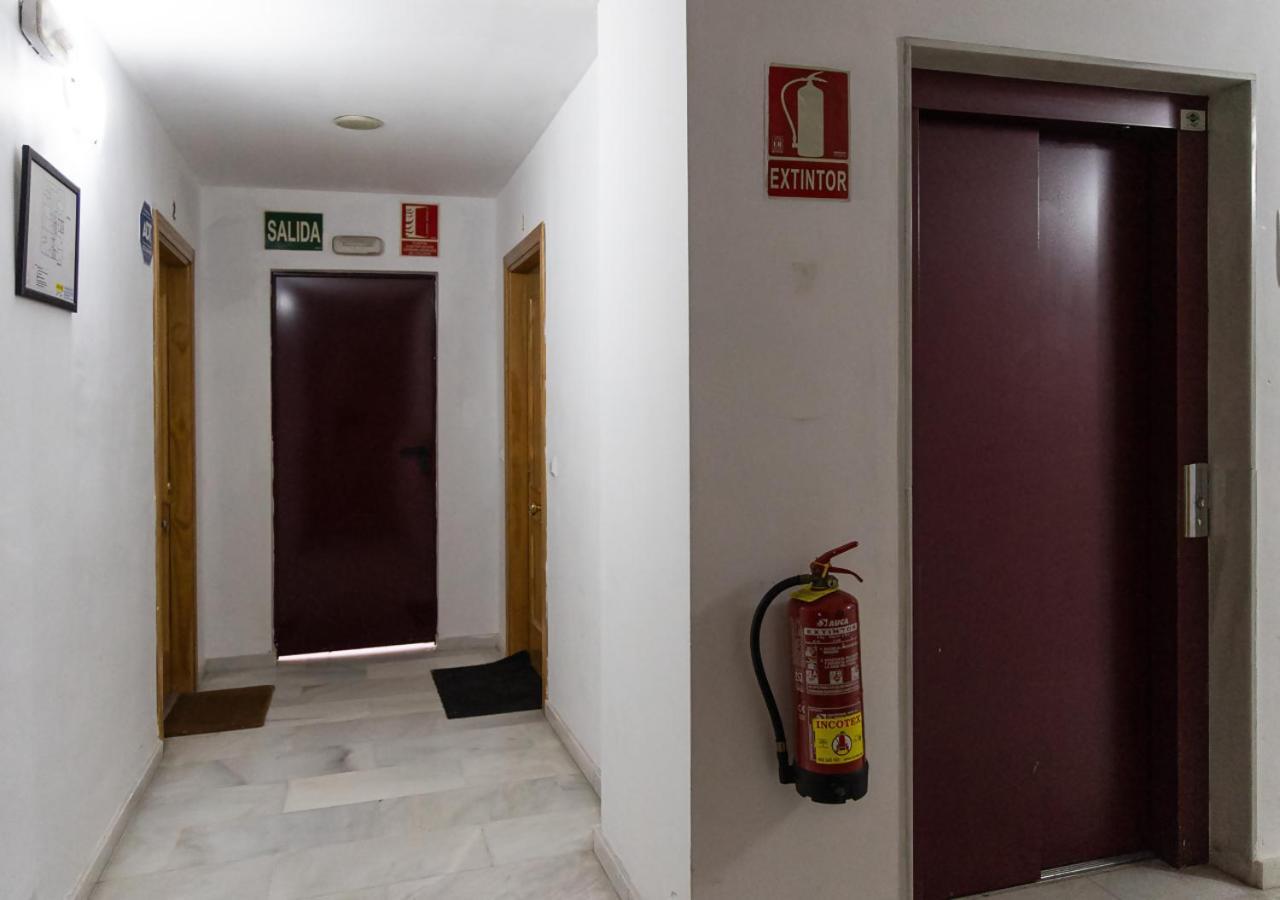 Apartament Centro Wifi Terraza Parking Ascensor A La Playa A 5 Min Torremolinos Zewnętrze zdjęcie